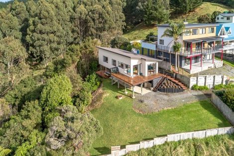 Photo of property in 141 Tuna Place, Onemana, Whangamata, 3691