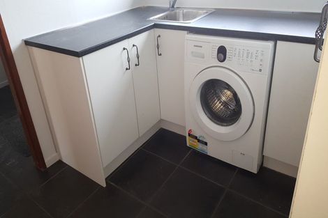 Photo of property in 5 High Street, Mosgiel, 9024