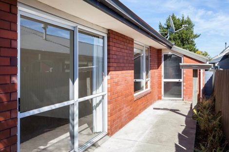 Photo of property in 2/143 Clarence Street, Riccarton, Christchurch, 8011