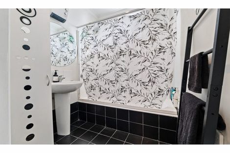 Photo of property in 313 Wilsons Road, Waltham, Christchurch, 8023