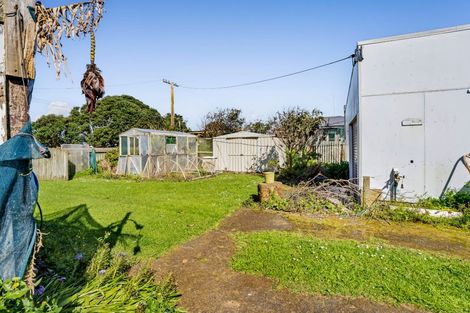 Photo of property in 16 Suffolk Street, Patea, 4520