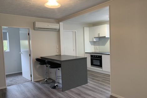 Photo of property in 2/200 Dowse Drive, Maungaraki, Lower Hutt, 5010