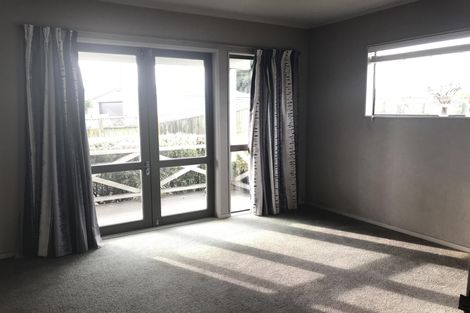 Photo of property in 11 Mcewan Place, Fitzroy, Hamilton, 3206