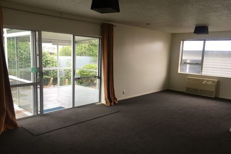 Photo of property in 1/62a Mackenzie Avenue, Woolston, Christchurch, 8023