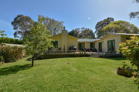 Photo of property in 1049 Longbush Road, Longbush, Masterton, 5884