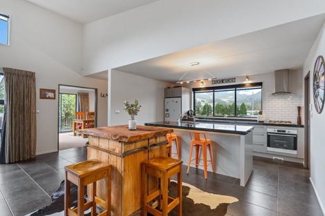 Photo of property in 26 Grandvista Drive, Green Island, Dunedin, 9018