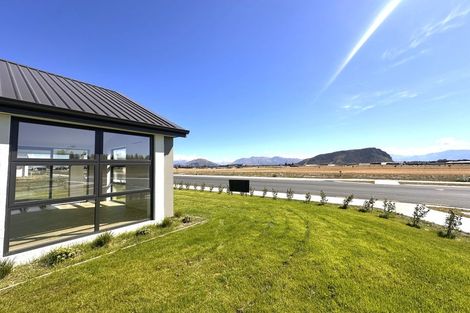 Photo of property in 46 Deans Drive, Wanaka, 9382