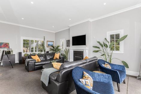 Photo of property in 49 Messines Road, Karori, Wellington, 6012