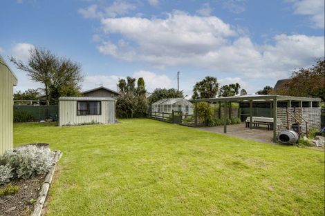 Photo of property in 1422 Woodstock Avenue, Mayfair, Hastings, 4122