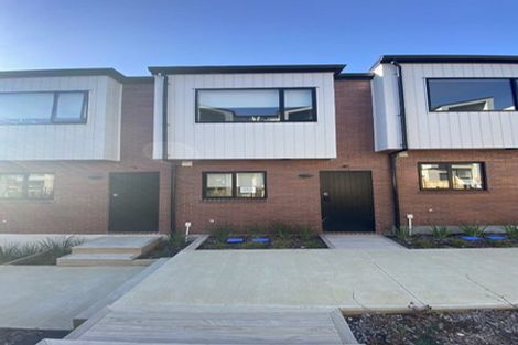 Photo of property in 45 Paetai Lane, Te Atatu Peninsula, 0610