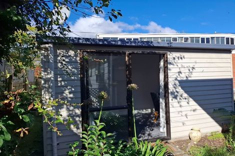 Photo of property in 2/38 Parkers Road, Tahunanui, Nelson, 7011