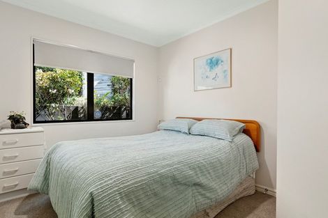 Photo of property in 32 Highgrove Place, Bethlehem, Tauranga, 3110