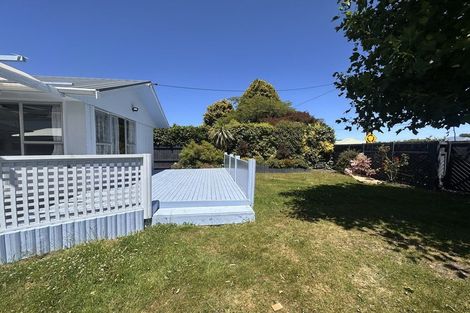 Photo of property in 45 Middlepark Road, Sockburn, Christchurch, 8042