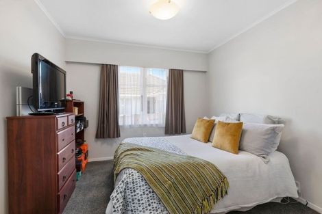 Photo of property in 11 Ruthven Road, Wainuiomata, Lower Hutt, 5014