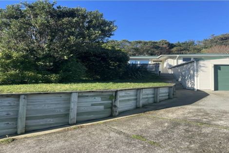 Photo of property in 104 Helston Road, Paparangi, Wellington, 6037