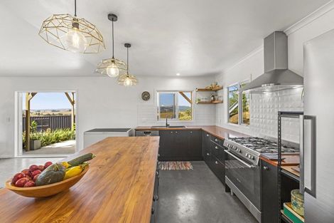 Photo of property in 42 Van Houtte Road, Raglan, 3295