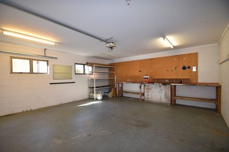 Photo of property in 24 Domain Crescent, Muriwai, Waimauku, 0881