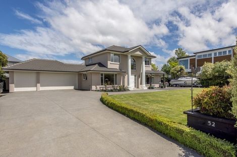 Photo of property in 52 Chateau Drive, Burnside, Christchurch, 8053