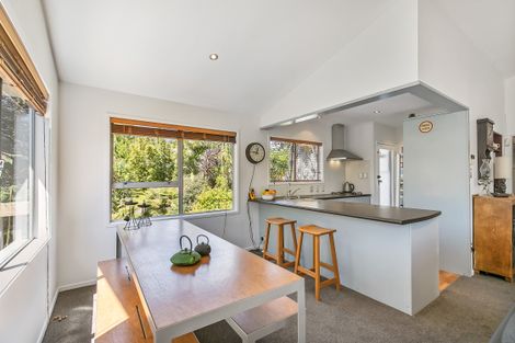 Photo of property in 60 Alexander Avenue, Torbay, Auckland, 0630