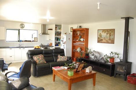 Photo of property in Dunkerron Farm, 852 Oneriri Road, Kaiwaka, 0573