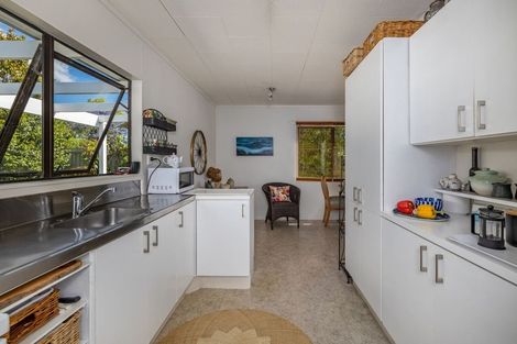 Photo of property in 6 Johnson Lane, Haruru, 0204