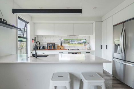 Photo of property in 19 Bob Carter Place, Welcome Bay, Tauranga, 3175