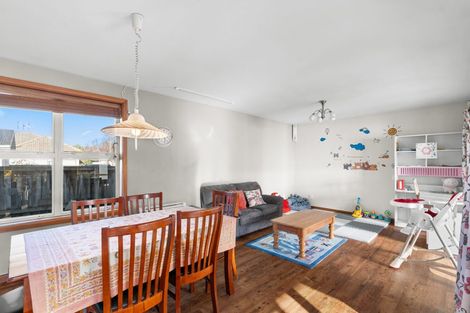 Photo of property in 424 Memorial Avenue, Burnside, Christchurch, 8053