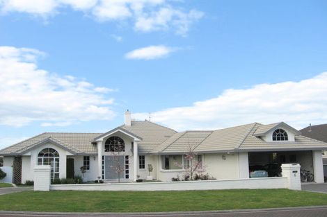 Photo of property in 6 Kenmure Place, Bethlehem, Tauranga, 3110