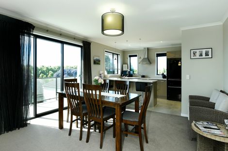 Photo of property in 31 Kendall View, Stoke, Nelson, 7011