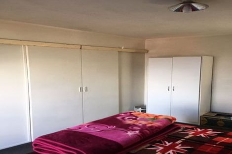 Photo of property in 2/21 Calluna Crescent, Totara Heights, Auckland, 2105