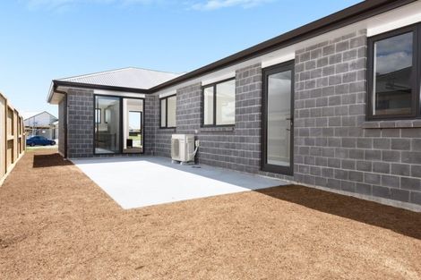 Photo of property in 2 Okataina Street, Pyes Pa, Tauranga, 3112