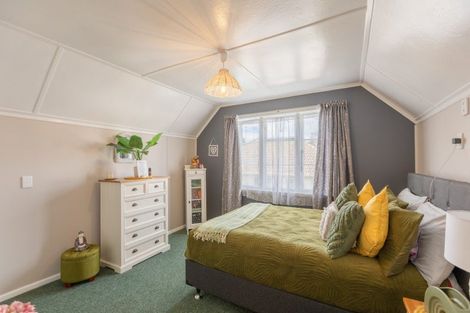 Photo of property in 6 Churchill Street, Waipukurau, 4200