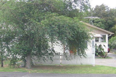 Photo of property in 19 Chartwell Avenue, Glenfield, Auckland, 0629