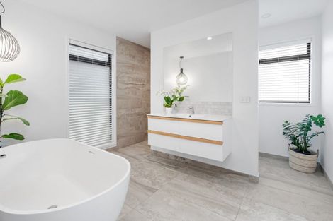 Photo of property in 39 Karanui Road, Te Kamo, Kamo, 0185