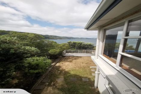 Photo of property in 1 Howard Road, Point Howard, Lower Hutt, 5013