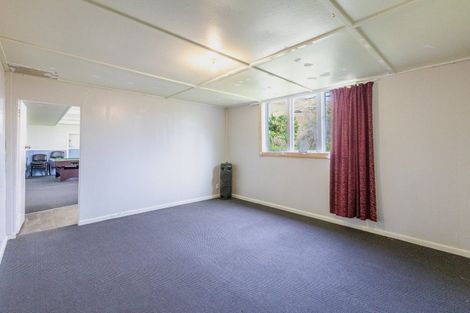 Photo of property in 872 Pourerere Road, Omakere, Waipawa, 4271