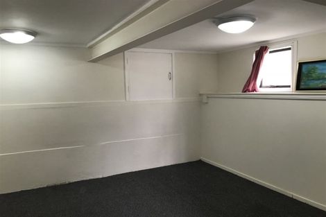 Photo of property in 34 Ellis Avenue, Mount Roskill, Auckland, 1041