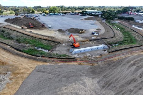 Photo of property in 1159 Great South Road, Runciman, Drury, 2578