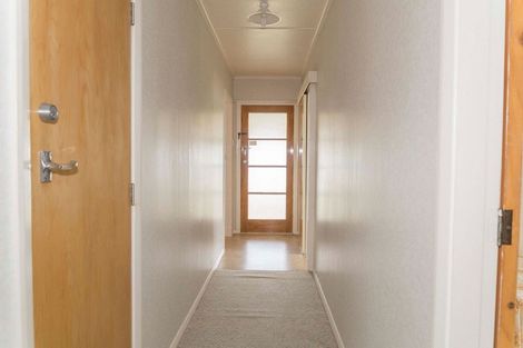 Photo of property in 72 Barraud Street, Dannevirke, 4930