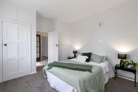 Photo of property in 49 Ihle Street, Terrace End, Palmerston North, 4410