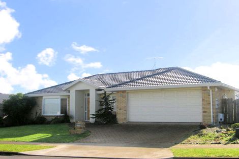 Photo of property in 7 Chapletown Drive, East Tamaki, Auckland, 2016