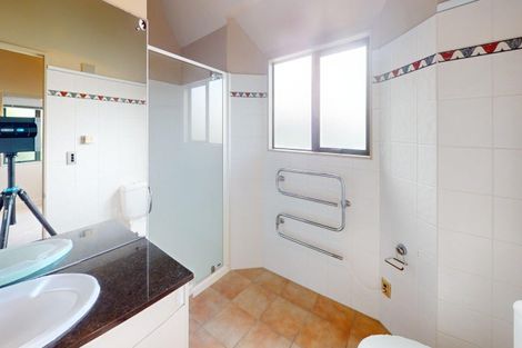 Photo of property in 14 Palliser Road, Roseneath, Wellington, 6011