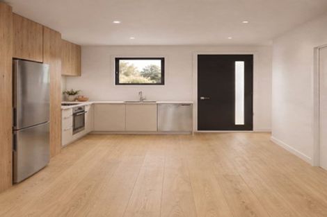 Photo of property in 296 Shakespeare Street, Leamington, Cambridge, 3432