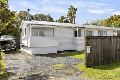 Photo of property in 251 Rangatira Road, Beach Haven, Auckland, 0626