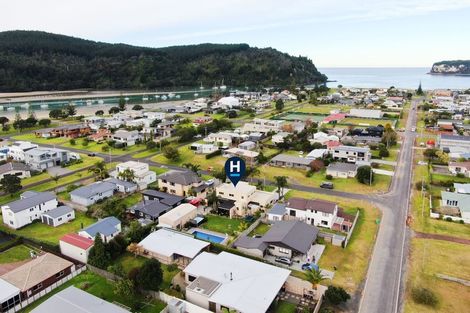 Photo of property in 101 Leighton Road, Whangamata, 3620