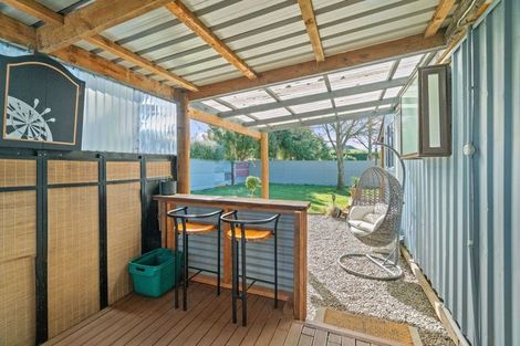 Photo of property in 9 Cross Street, Coalgate, 7673