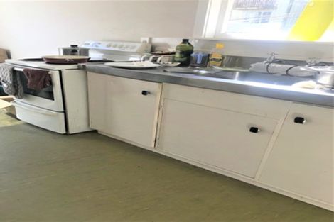 Photo of property in 142 Aro Street, Aro Valley, Wellington, 6021