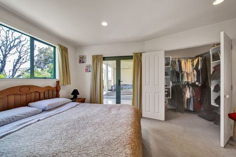 Photo of property in 3a Hillcrest Street, Glen Avon, New Plymouth, 4312