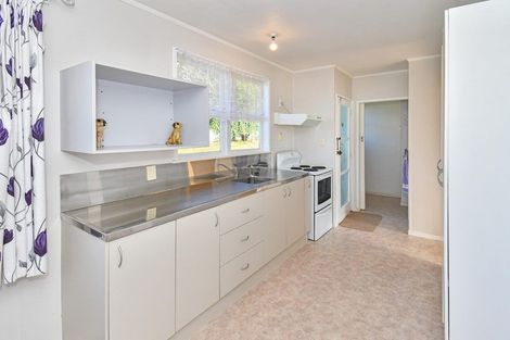 Photo of property in 14 Valencia Place, Manurewa, Auckland, 2102