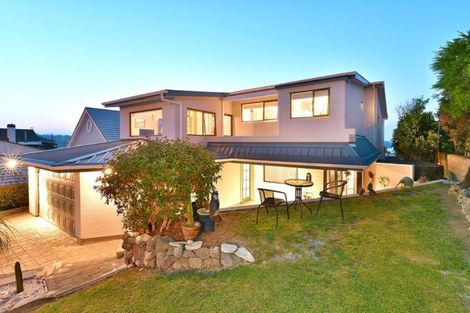 Photo of property in 64 Ardern Avenue, Stanmore Bay, Whangaparaoa, 0932